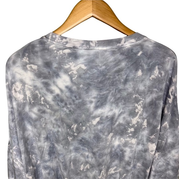 Young Fabulous & Broke Tie Dye Dolman Sleeve Rayon Top Gray White Size Small - Picture 5 of 8